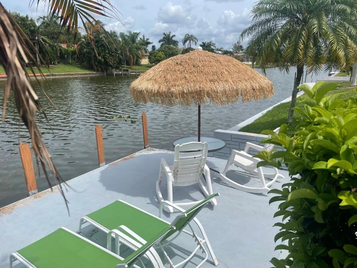 Hidden Secret Waterfront Retreat Villa Cape Coral Exteriör bild